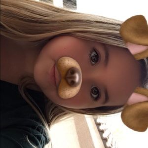 Meet your Posher, Alyssa